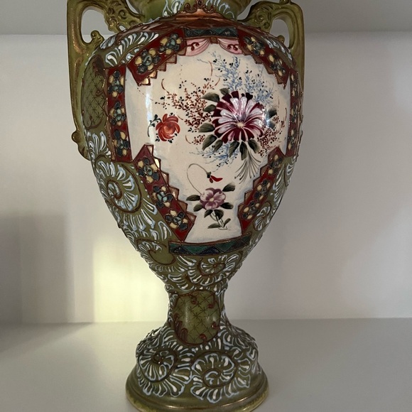 Vintage flower vase - Picture 3 of 3